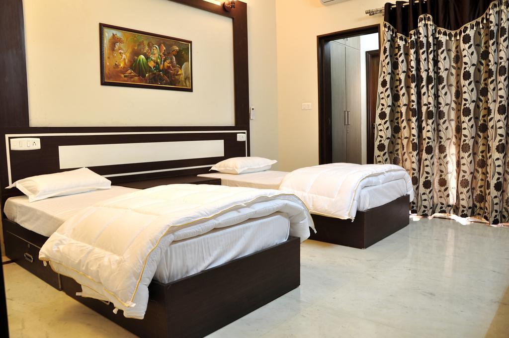 Mohini Home Stay Agra  Exterior photo